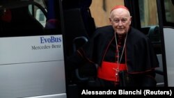 Американський кардинал Теодор Маккерік