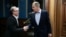 Ռուսաստանի արտգործնախարար Սերգեյ Լավրովը Մոսկվայում ողջունում է իր հայ գործընկեր Արա Այվազյանին, 17-ը փետրվարի, 2021թ․