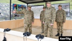 Ադրբեջանի նախագահ Իլհամ Ալիևը հատուկ նշանակության ուժերի զորամասում, 2-ը ապրիլի, 2019թ․