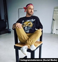 Кримський татарин Ескендер Зова – популяризатор кримськотатарської мови