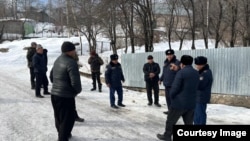 Сүрөт ӨКМден алынды. Элге түшүндүрүү жүргүзүү учуру.  