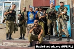 Українські бійці у Мар’їнці