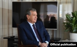 Шавкат Мирзиёев гуфтааст, ки беҳбуди равобит бо ҳамсояҳо аз авлавиятҳои кораш аст.