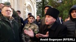 По мнению части респондентов, главным событием года в Абхазии было декабрьское обострение политической борьбы