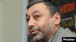 «Ազատ դեմոկրատներ» կուսակցության անդամ Ալեքսանդր Արզումանյան