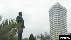 Сочи, апрель 2009 года