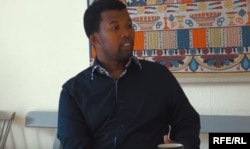 Лютандо Каве