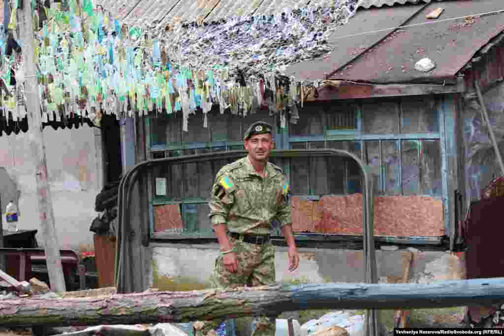Десантник &laquo;Гоша&raquo; на базі дислокації батальйону