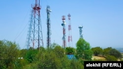 آنتن های شبکه های انترنت و مخابرات در افغانستان 