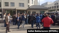 Бизнес-центр "Sapat center". 21 апреля 2017 года