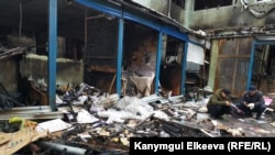 "Сейтек" соода жайынын 700 чарчы метр аянты күйүп кетти. 5-март, 2018-жыл.