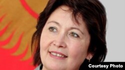 Рәисә Атамбаева