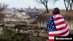 Кам’янець-Подільська фортеця. Відома з XIV століття як частина оборонної системи міста Кам'янець, колишньої столиці Подільського князівства XIV–XV століття (ілюстраційне фото)