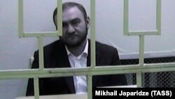 Рауф Арашуков принимает участие в судебном заседании по видеосвязи из СИЗО, Москва, 7 февраля 2019 года