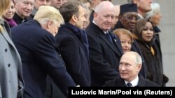 Парижде дүйнөнүн 70тей өлкөсүнөн келген жетекчилер Биринчи Дүйнөлүк согуштун аякташынын 100 жылдык мааракесине катышты. 