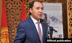 Нуран Ниязалиев.