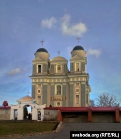 Касьцёл сьв. Тадэвуша ў вёсцы Лучай. Пастаўскі раён.