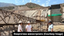 Подготовительные работы по строительству Камбар-Атинской ГЭС-1.