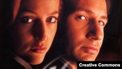 Агенты ФБР Скалли и Малдер