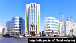 Здание банка, Ашхабад (Иллюстративное фото)    