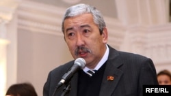 Исхак Масалиев.