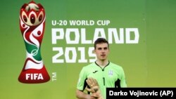 Андрій Лунін