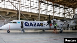 Qazaq Air авиакомпаниясына таандык учак.  