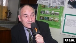 Фәрит Сибгат, Татар иҗтимагый үзәгендә яңа рәис. Ул Тәлгатъ Барый тарафы һәм татар конгрессы белән дуслыкка өметләнә 