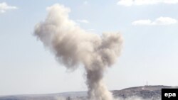 Последствия авиаудара в Сирии. Архивное фото