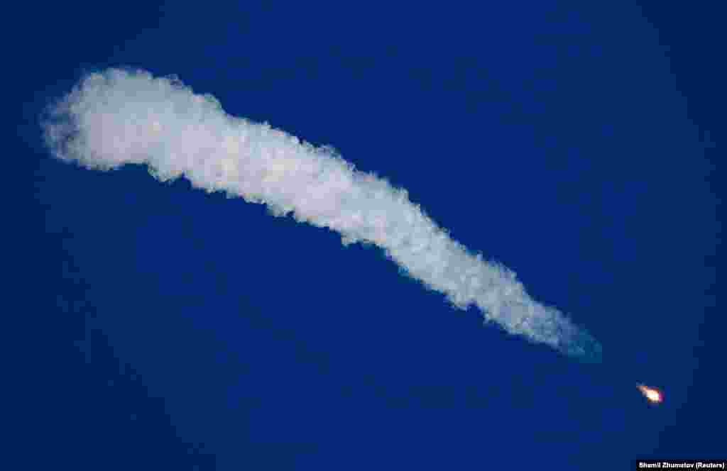 &laquo;Союз МС-10&raquo; продолжает полет.&nbsp;