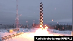 Сурков пропонує назвати ядерну ракету іменем «Гіві»