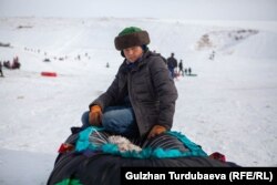 Баллонун ижарага берген бала.