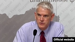 Стівен Пайфер