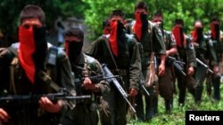Члены колумбийской повстанческой группировки «Армия национального освобождения» 