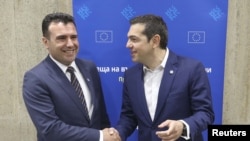 Մակեդոնիայի և Հունաստանի վարչապետեր Զորան Զաևը և Ալեքսիս Ցիպրասը հանդիպում են Բուլղարիայում, 17֊ը մայիսի, 2018թ. 