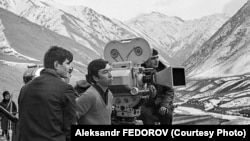 Геннадий Базаров, "Буктурма" тасмасын тартуу процесси.

