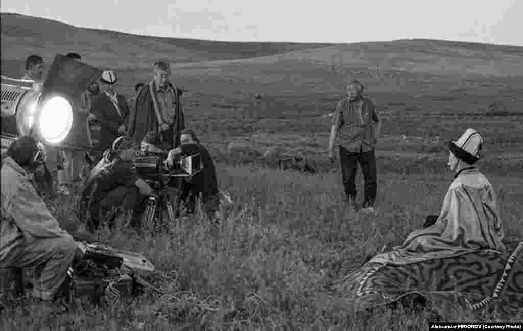 1995-жылы Манастын 1000 жылдыгына карата тартылган көркөм тасма.