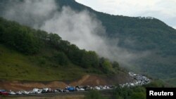 Тоолуу Карабакты таштап Арменияга качкан армян тектүү жарандардын саны 100 миңге чукулдады.