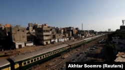 Поїзд, який прямував з Кветти до Пешавара, атакували члени угруповання «Армія визволення Белуджистану»