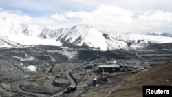 Кумтөр кени