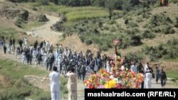 Ооганстандын Хост провинциясындагы тынчтыкка чакырган демонстрация.  28-сентябрь, 2012