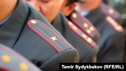 Кыргызские милиционеры. Иллюстративное фото.