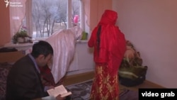 Абдусалам аялы жана кызы менен.