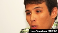 Журналист сайта Stan Азамат Есберген. 