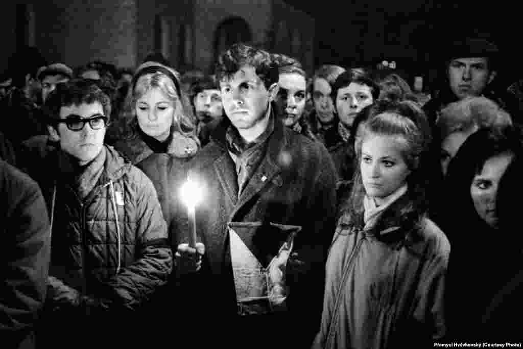 Участники похорон