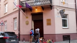 Зараз світ – єдиний – львів’янин про паризьку трагедію (відео)