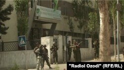 Хорог спустя неделю после столкновений правительственных войск с нелегальными вооруженными группировками, 29 июля 2012 года. 