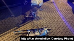 Рэшткі бесьпілётніка ў менскім двары, 29 ліпеня 2025