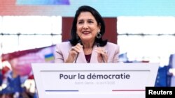 Саломе Зурабишвили на мероприятии в пригороде Парижа Сен-Дени