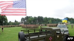 Вояки України і США на полігоні на Львівщині, 20 липня 2015 року (ілюстраційне фото)